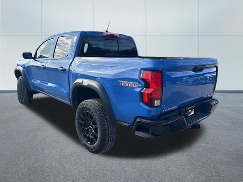 Used 2026 Chevrolet Colorado Trail Boss AWD/4WD image 2