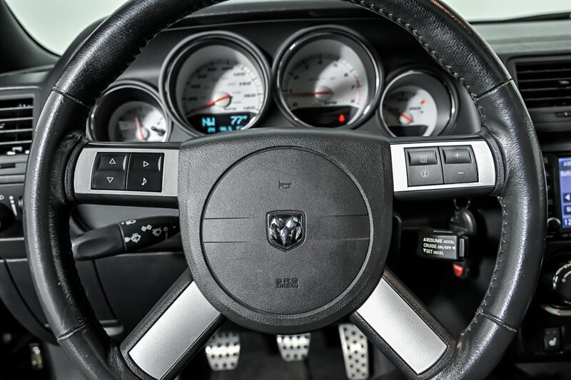 Used 2010 Dodge Challenger SRT8 RWD image 22