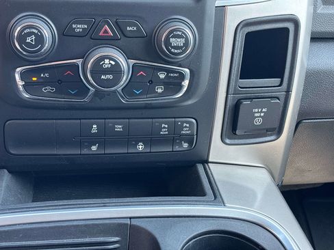 Used 2017 RAM 1500 Big Horn AWD/4WD image 23
