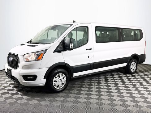 Used 2022 Ford Transit 350 XLT image 4