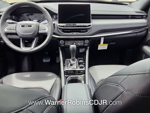 New 2026 Jeep Compass Latitude AWD/4WD image 8