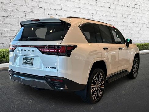 New 2026 Lexus LX 600 4WD w/ Luxury Package image 4