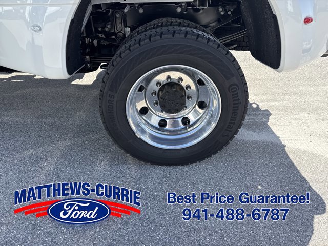 New 2027 Ford F450 Platinum w/ Platinum Plus Package AWD/4WD image 17