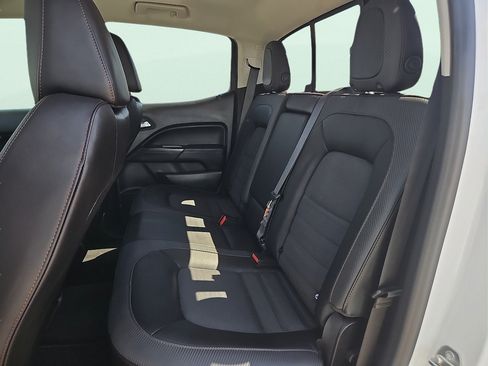Used 2022 GMC Canyon AT4 w/ Trailering Package AWD/4WD image 10