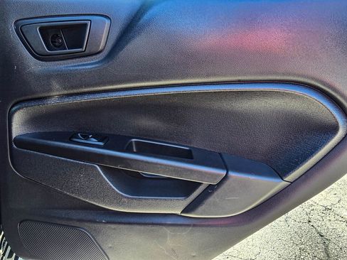 Used 2019 Ford Fiesta SE FWD image 34