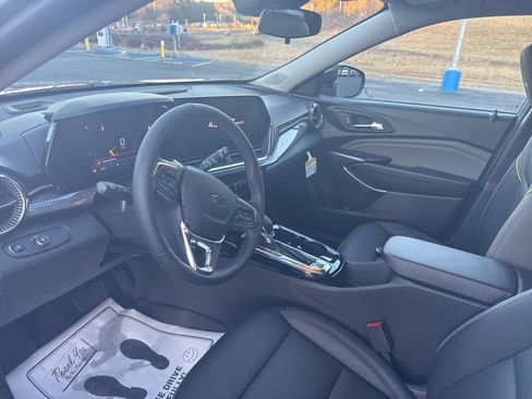 New 2026 Chevrolet Trax ACTIV w/ Sunroof Package image 11