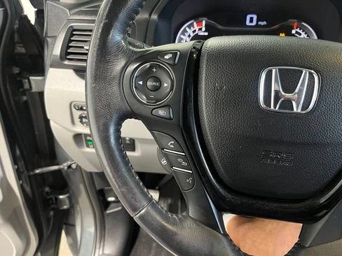 Used 2018 Honda Ridgeline RTL-E image 26
