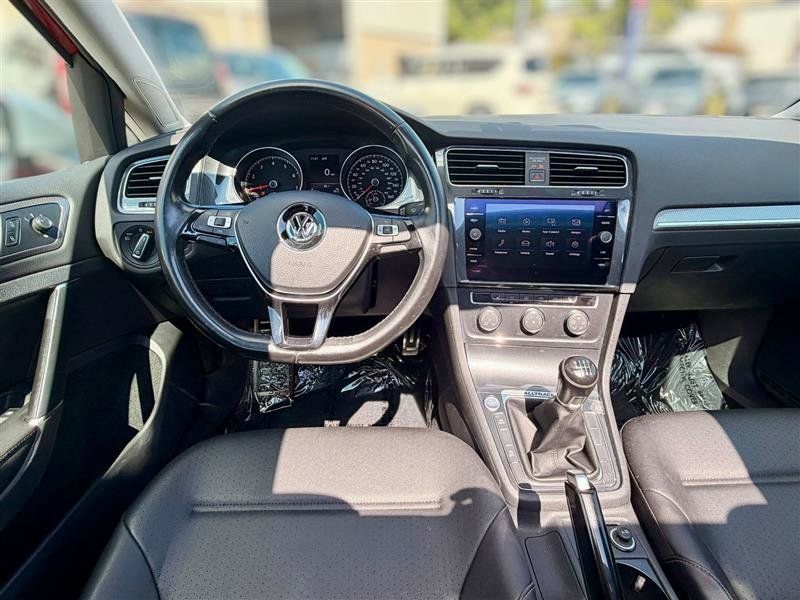 Used 2018 Volkswagen Golf Alltrack S AWD/4WD image 28