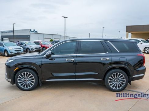 Used 2024 Hyundai Palisade Calligraphy AWD/4WD image 2