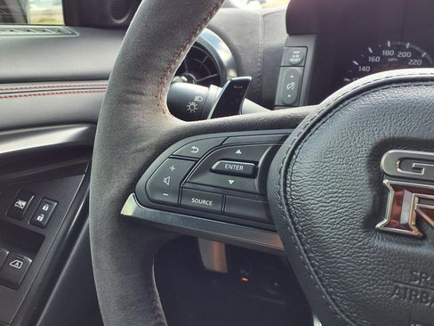 Used 2019 Nissan GT-R NISMO image 26