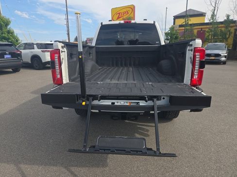 Used 2023 Ford F350 Lariat w/ Sport Appearance Package AWD/4WD image 8