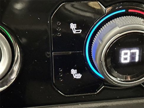 Used 2024 Chevrolet Silverado 1500 LT image 16