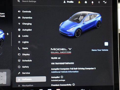 Used 2022 Tesla Model Y Performance image 22