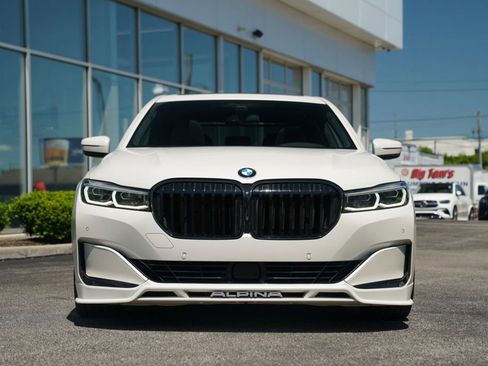 Used 2022 BMW ALPINA B7 xDrive w/ Luxury Rear Seating Package AWD/4WD image 25