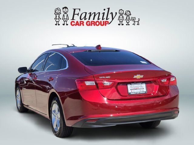 Used 2024 Chevrolet Malibu LT FWD image 3