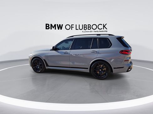 Used 2026 BMW X7 xDrive40i w/ Executive Package image 6