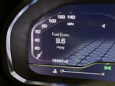 Used 2024 GMC Yukon AT4 w/ AT4 Premium Plus Package image 12