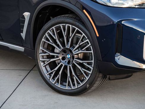 New 2026 BMW X5 xDrive40i w/ Executive Package image 8