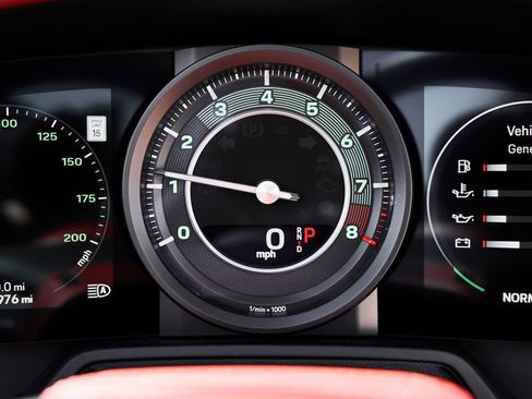 Used 2021 Porsche 911 AWD/4WD image 61