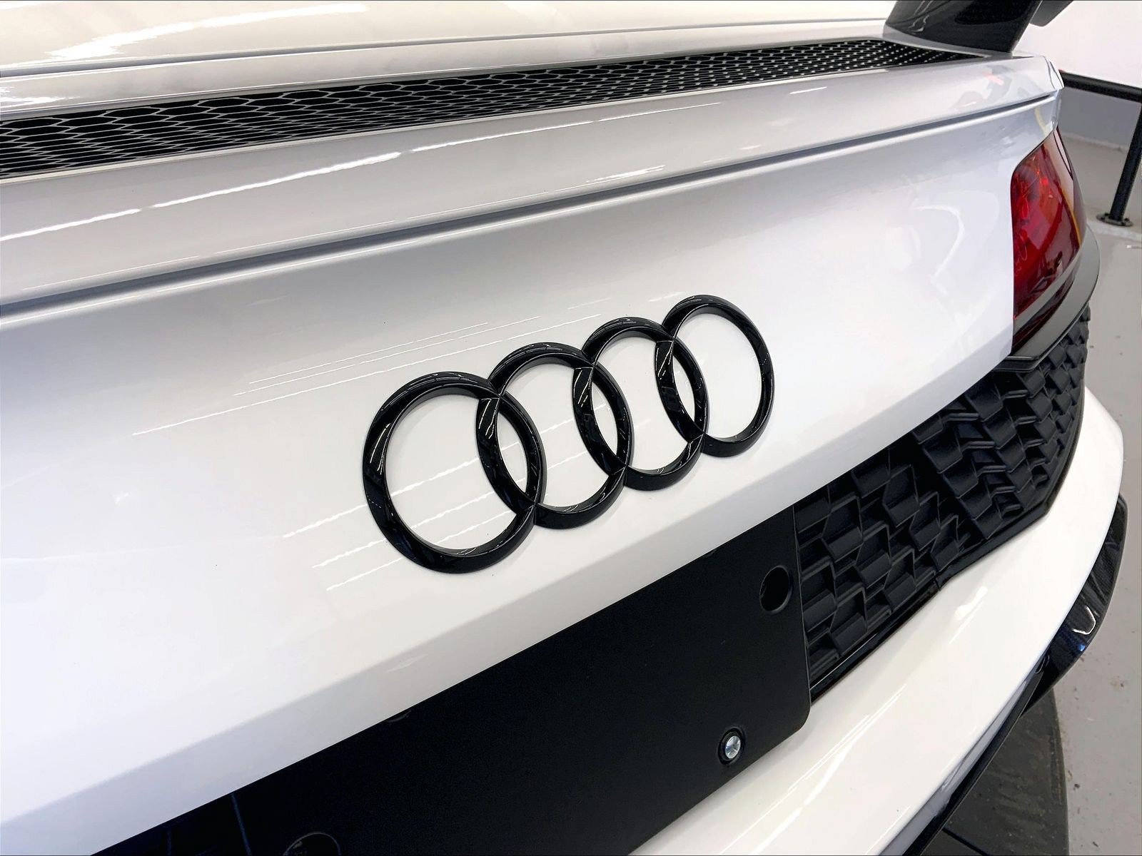 Certified 2023 Audi R8 V10 performance AWD/4WD image 27