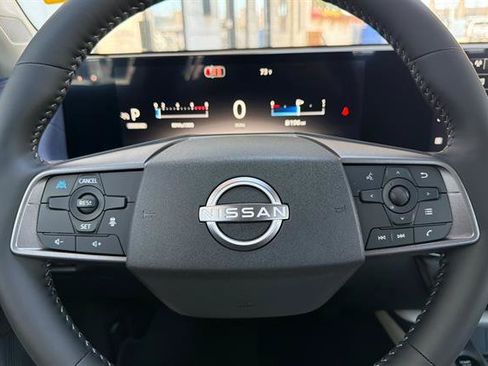 New 2027 Nissan Sentra SL w/ Floor Mat Package FWD image 25