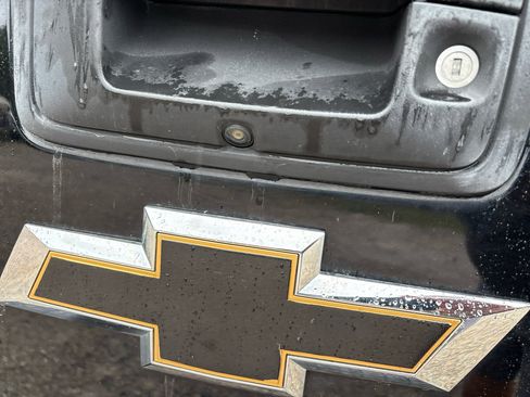 Used 2017 Chevrolet Colorado Z71 image 17