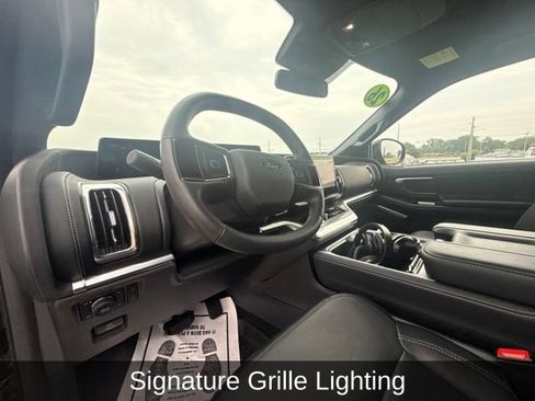 Used 2026 Ford Expedition Platinum w/ Stealth Appearance Package AWD/4WD image 21