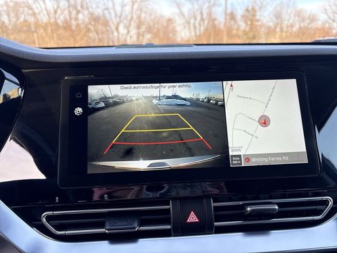 Used 2022 Kia Niro EX w/ Cold Weather Package image 18