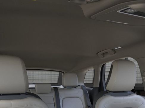 New 2026 Lincoln Corsair Premiere image 22