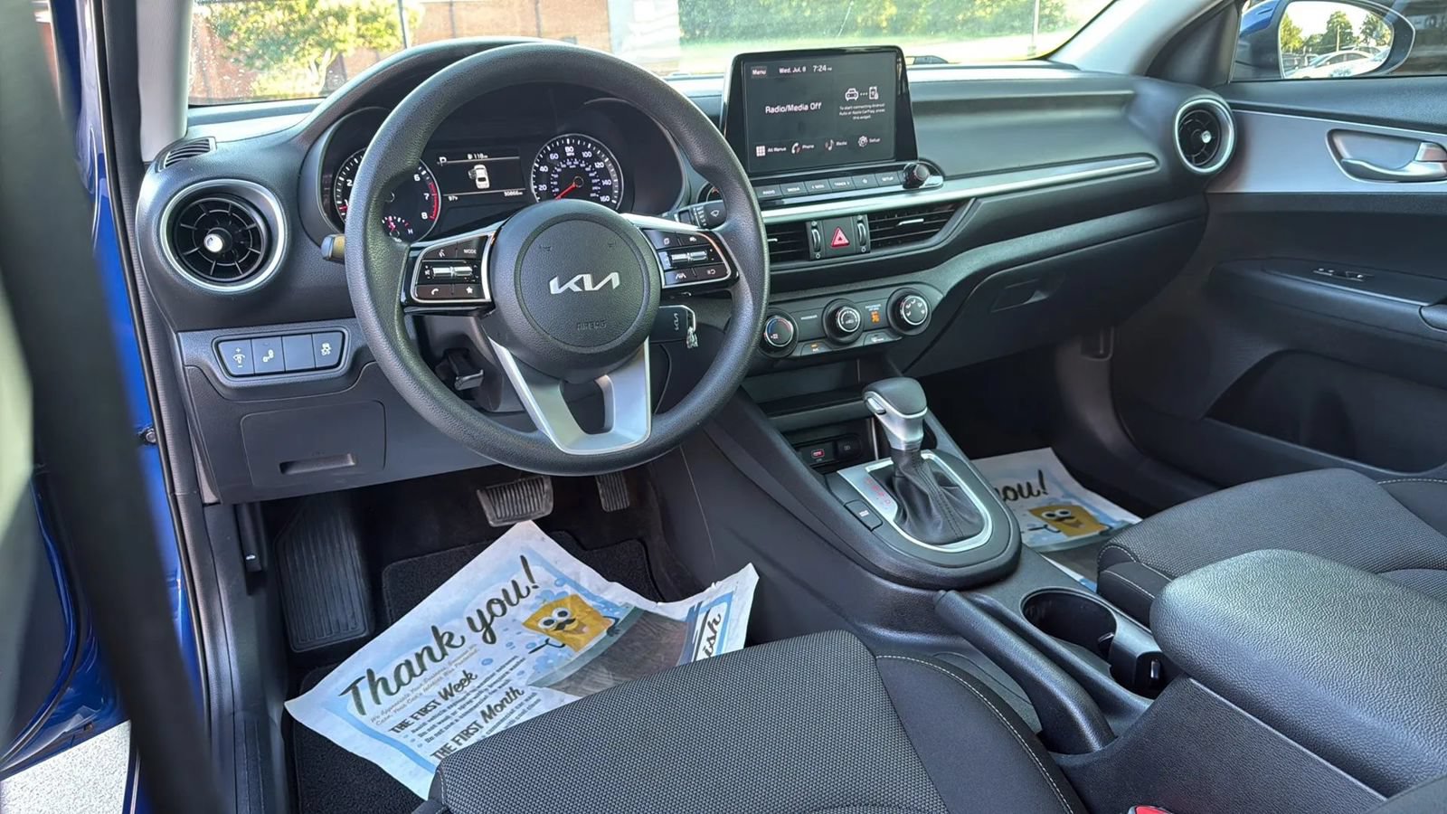 Used 2024 Kia Forte LXS w/ LXS Technology Package FWD image 13