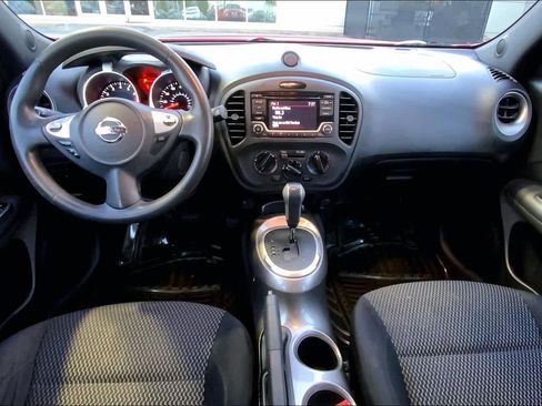 Used 2017 Nissan Juke S image 14
