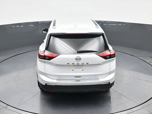 New 2026 Nissan Rogue SV w/ Cold Weather Package image 30