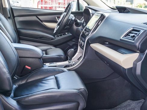 Used 2022 Subaru Ascent Limited w/ Technology Package image 13