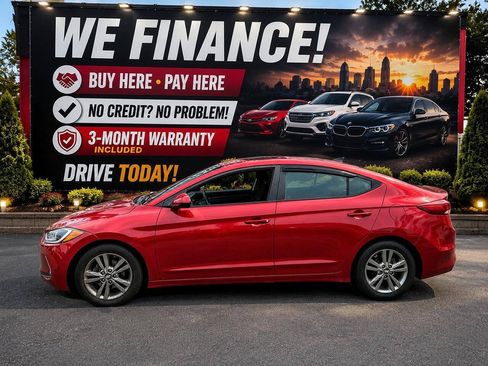 Used 2017 Hyundai Elantra Value Edition FWD image 3