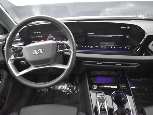 Used 2025 Audi A5 2.0T Premium Plus w/ Premium Plus AWD/4WD image 11