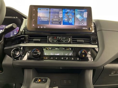 New 2026 Nissan Pathfinder SL w/ SL Premium Package image 25