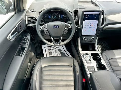 Used 2024 Ford Edge SEL w/ Convenience Package image 20