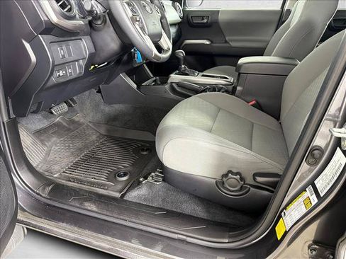 Used 2023 Toyota Tacoma SR5 RWD image 9