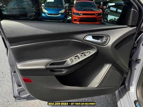 Used 2016 Ford Focus RS AWD/4WD image 24
