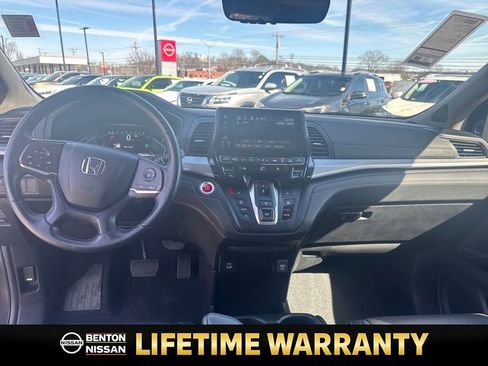 Used 2024 Honda Odyssey EX-L image 13
