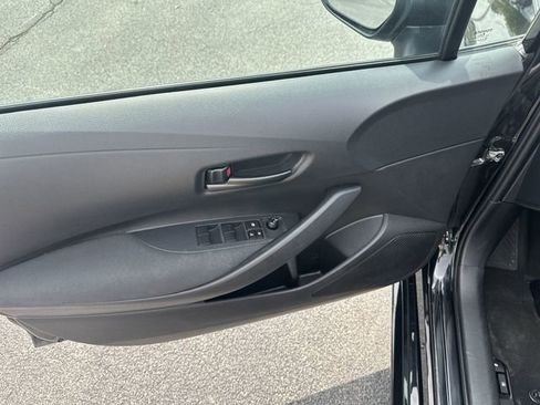 Used 2023 Toyota Corolla LE image 24