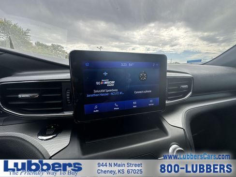Used 2020 Ford Explorer XLT w/ Equipment Group 202A RWD image 15