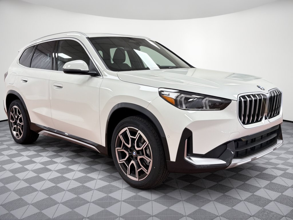 Used 2026 BMW X1 xDrive28i w/ Technology Package AWD/4WD image 7