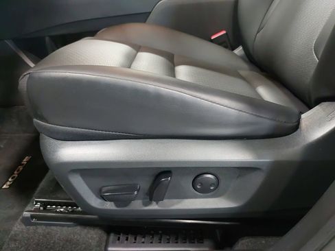 Used 2023 Nissan Rogue SV w/ SV Premium B Package AWD/4WD image 30