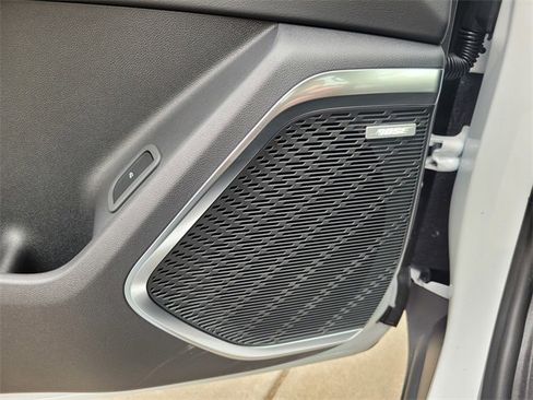 New 2026 Buick Enclave Preferred w/ Power Package image 14