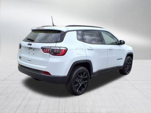 New 2025 Jeep Compass Latitude w/ Altitude Special Edition image 8