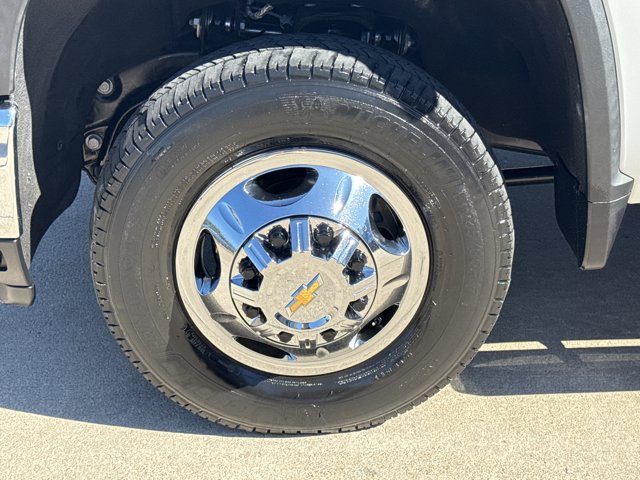 Used 2024 Chevrolet Silverado 3500 LT w/ Convenience Package AWD/4WD image 12