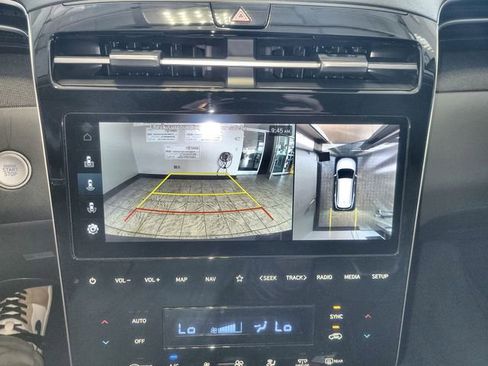 Used 2024 Hyundai Tucson Limited FWD image 17