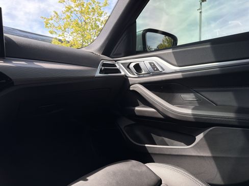 Used 2025 BMW i4 eDrive40 RWD image 43