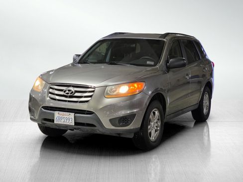 Used 2011 Hyundai Santa Fe GLS image 3